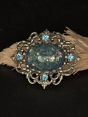 Vintage Coro Lucite Blue/Green Confetti Cabochon Silver Tone Brooch